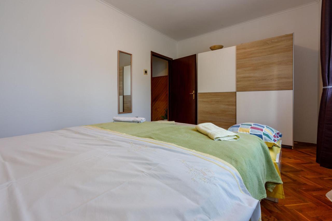 Apartment Leo Nona Novi Vinodolski Εξωτερικό φωτογραφία