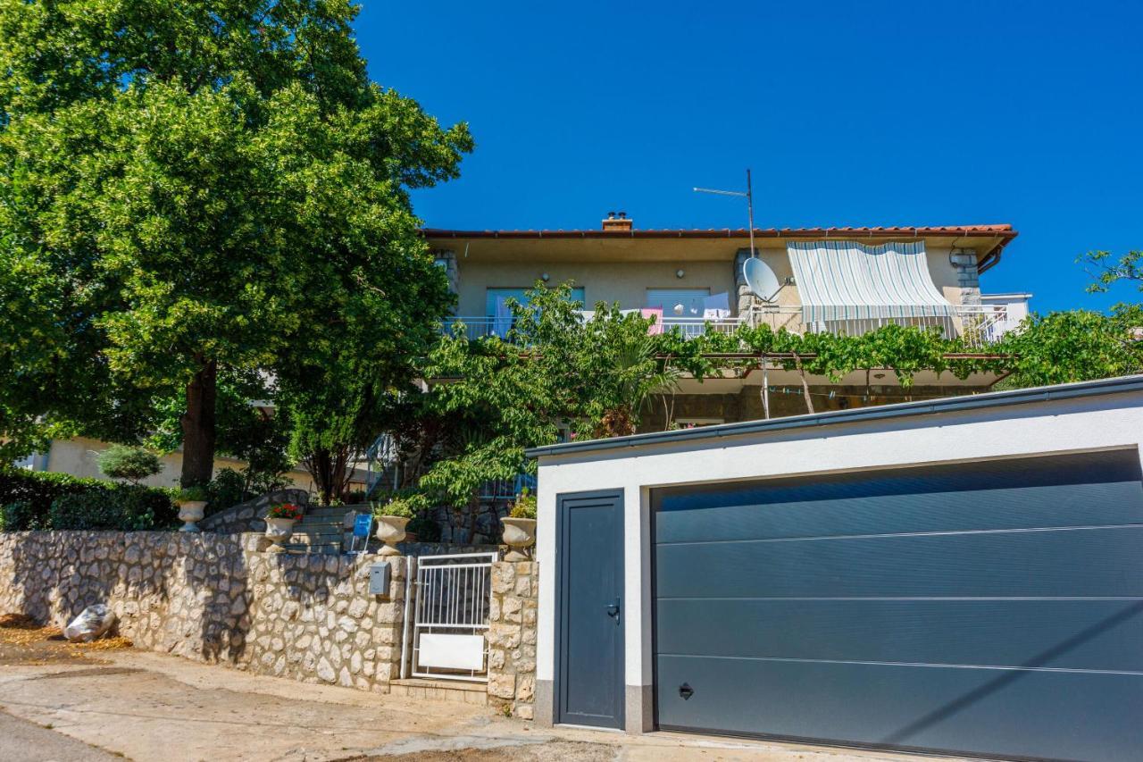 Apartment Leo Nona Novi Vinodolski Εξωτερικό φωτογραφία